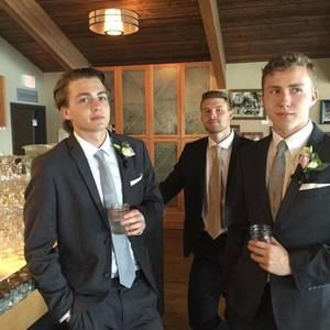 Meet your Posher, Grayden